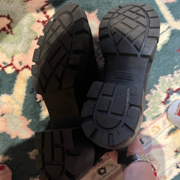 Steve Madden Howler Black Chunky Ankle Booties - Picture 10 of 10